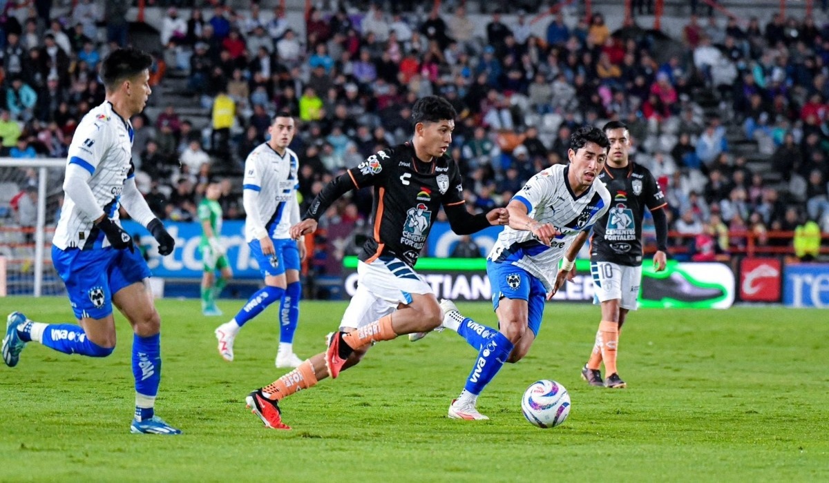 Pachuca vs. Monterrey se enfrentaron en una fecha más de la Liga MX. (Foto: Agencias).