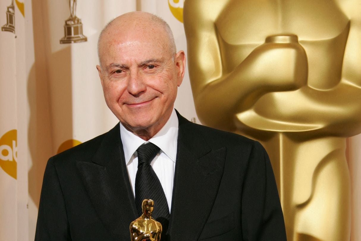 Alan Arkin, ganador del Oscar por “Pequeña Miss Sunshine”, falleció a los 89 años. (Foto: ROBYN BECK / AFP)