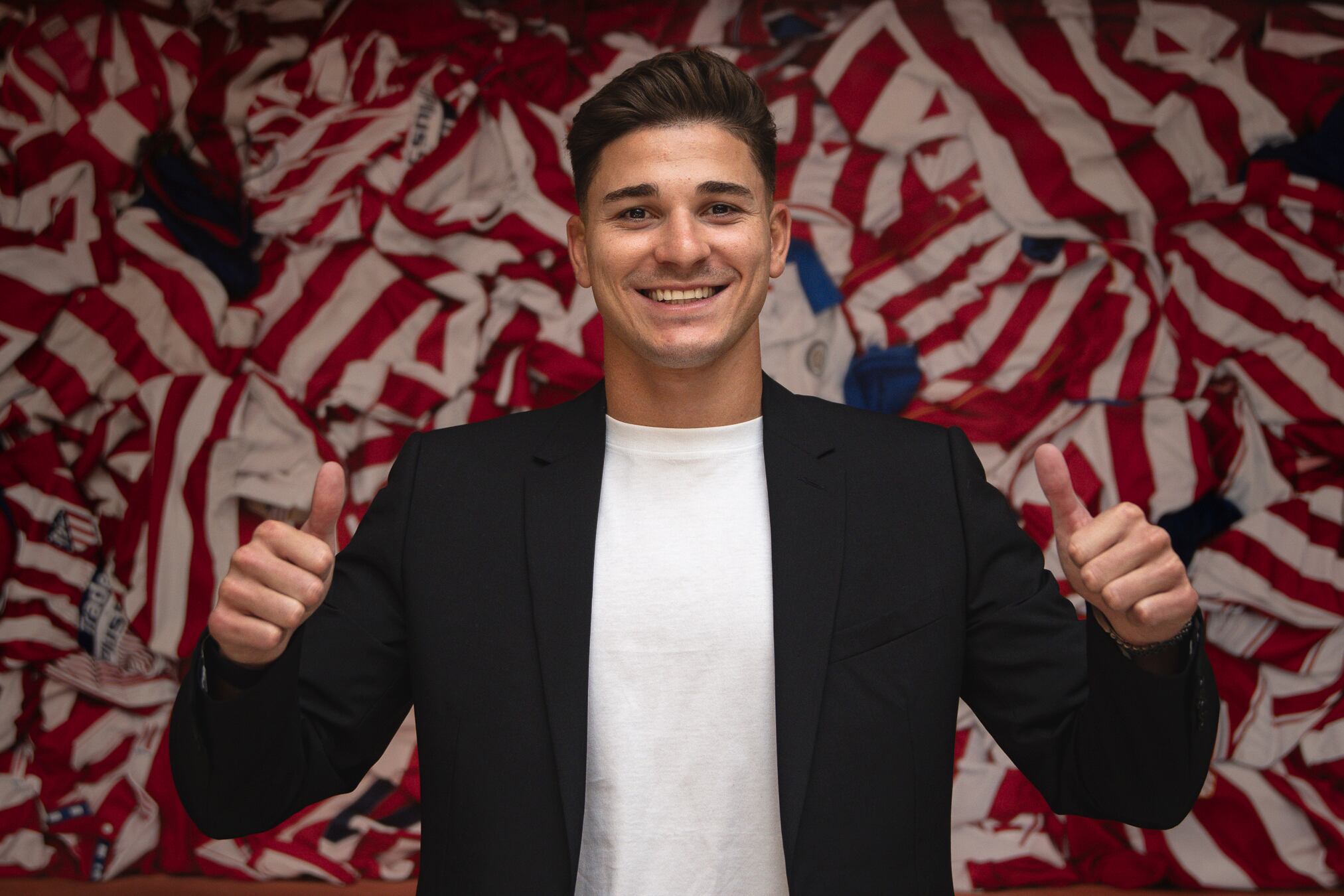 Julián Álvarez firmó por seis temporadas con Atlético de Madrid. (Foto: Atlético de Madrid)