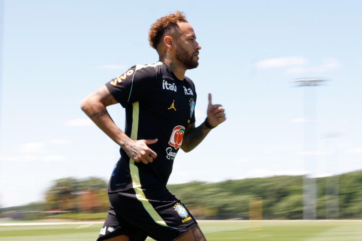 Neymar tiene opciones de volver contra Escocia. (Foto: EFE)