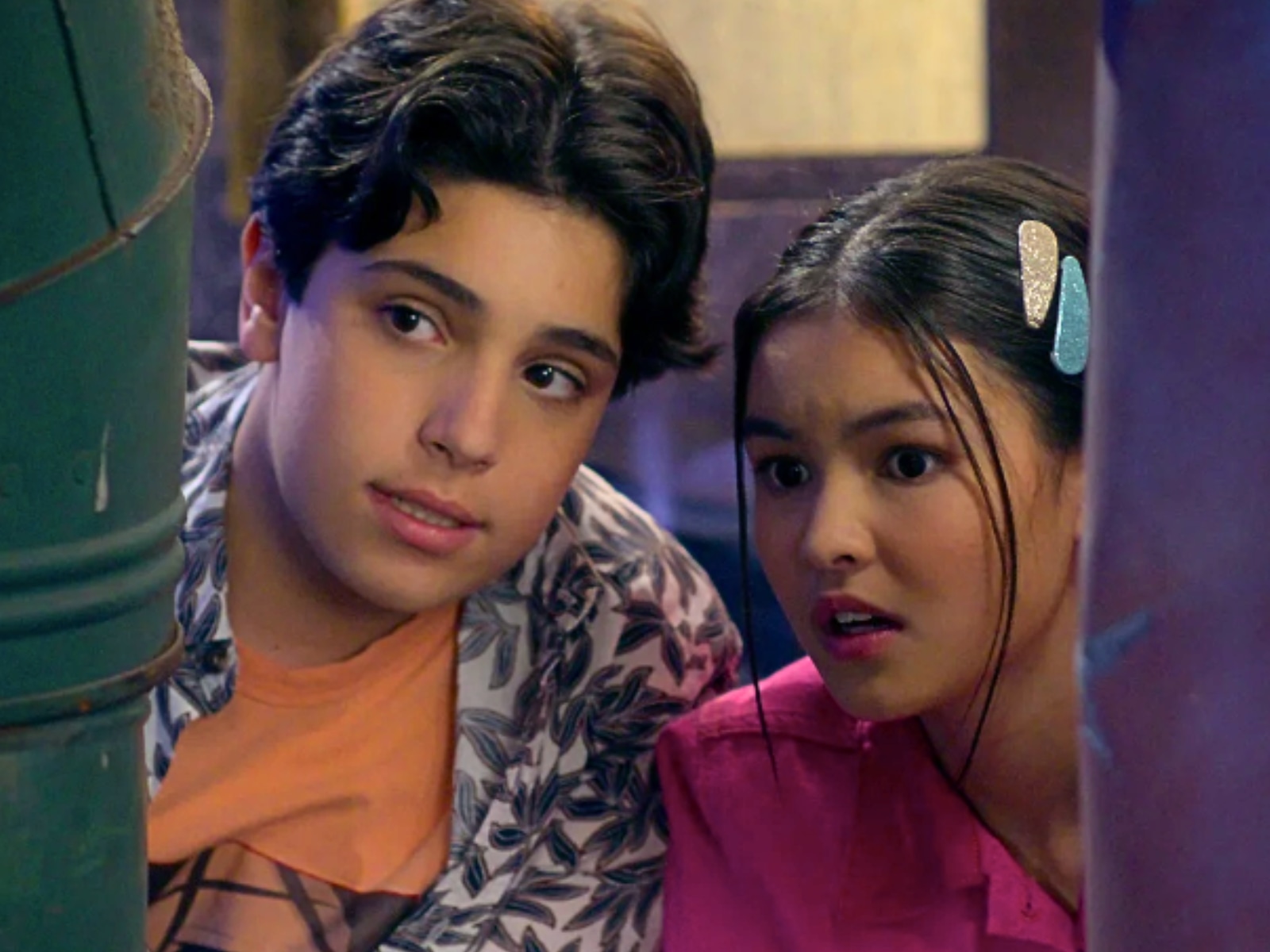 Kev Gardner (Niko Ceci ) y Carmie Henley (Kaileen Angelic Chang) en “Me desperté vampira” (Foto: Netflix)