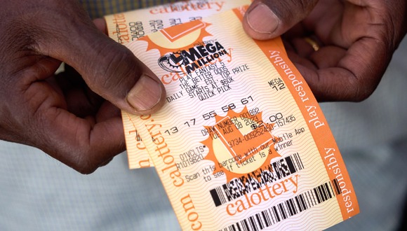 Todos anhelan ganarse el premio de  la lotería Mega Millions (Foto: EFE)