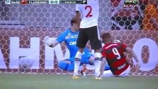 Paolo Guerrero falló increíble ocasión de gol en Flamengo (VIDEO)