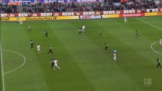 La suerte no lo acompaña: Claudio Pizarro y el golazo ante Hannover anulado por el VAR