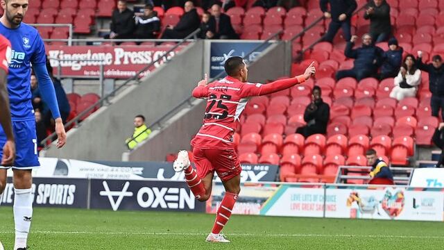 No lo pierde de vista: Newcastle United destacó a Rodrigo Vilca tras su gol con Doncaster