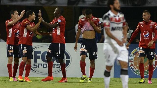 Independiente Medellín ganó 2-0 a Santa Cruz por octavos de Copa Sudamericana