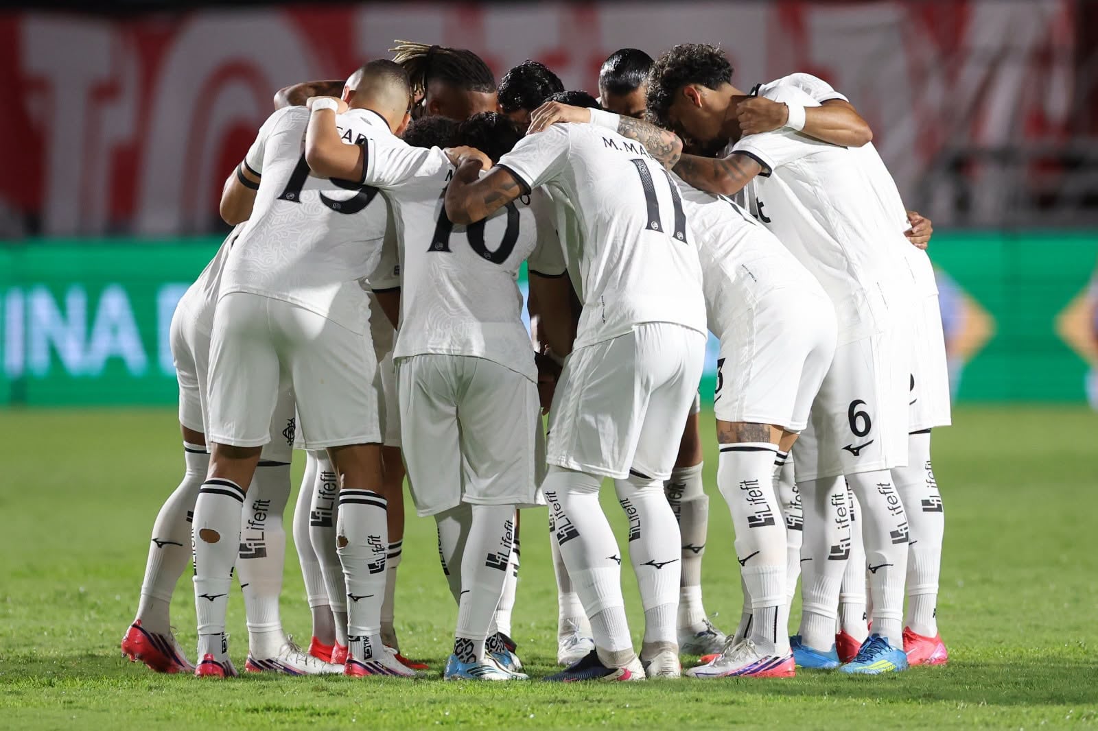 Botafogo sufrió su segunda derrota al 'hilo' tras perder el fin de semana ante Vitória (1-0) por el Brasileirao. (Foto: Botafogo)