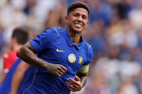Bomba en la Premier League: el millonario precio que pide Chelsea para vender a Enzo Fernández al Manchester City