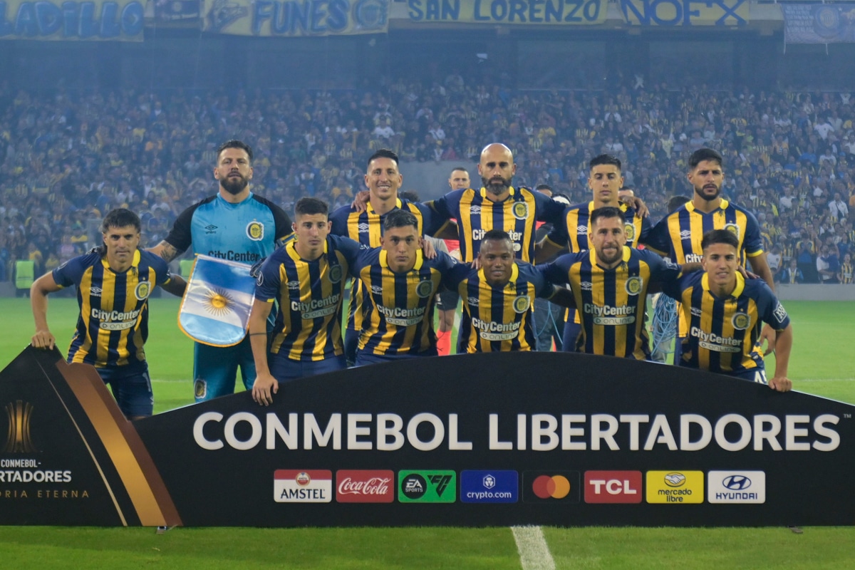 Rosario Central venció 1-0 a Peñarol en el inicio del Grupo G de la Copa Libertadores. (Foto: EFE)