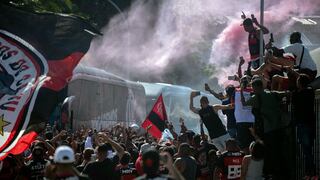 Hinchas de Flamengo y Palmeiras protestan por precio de entradas para la final 