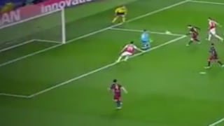 Lionel Messi marcó gol de sombrero y por fin pudo batir a David Ospina