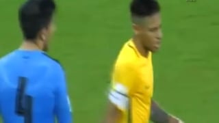 Luis Suárez acudió al rescate en la bronca entre Neymar y Fucile