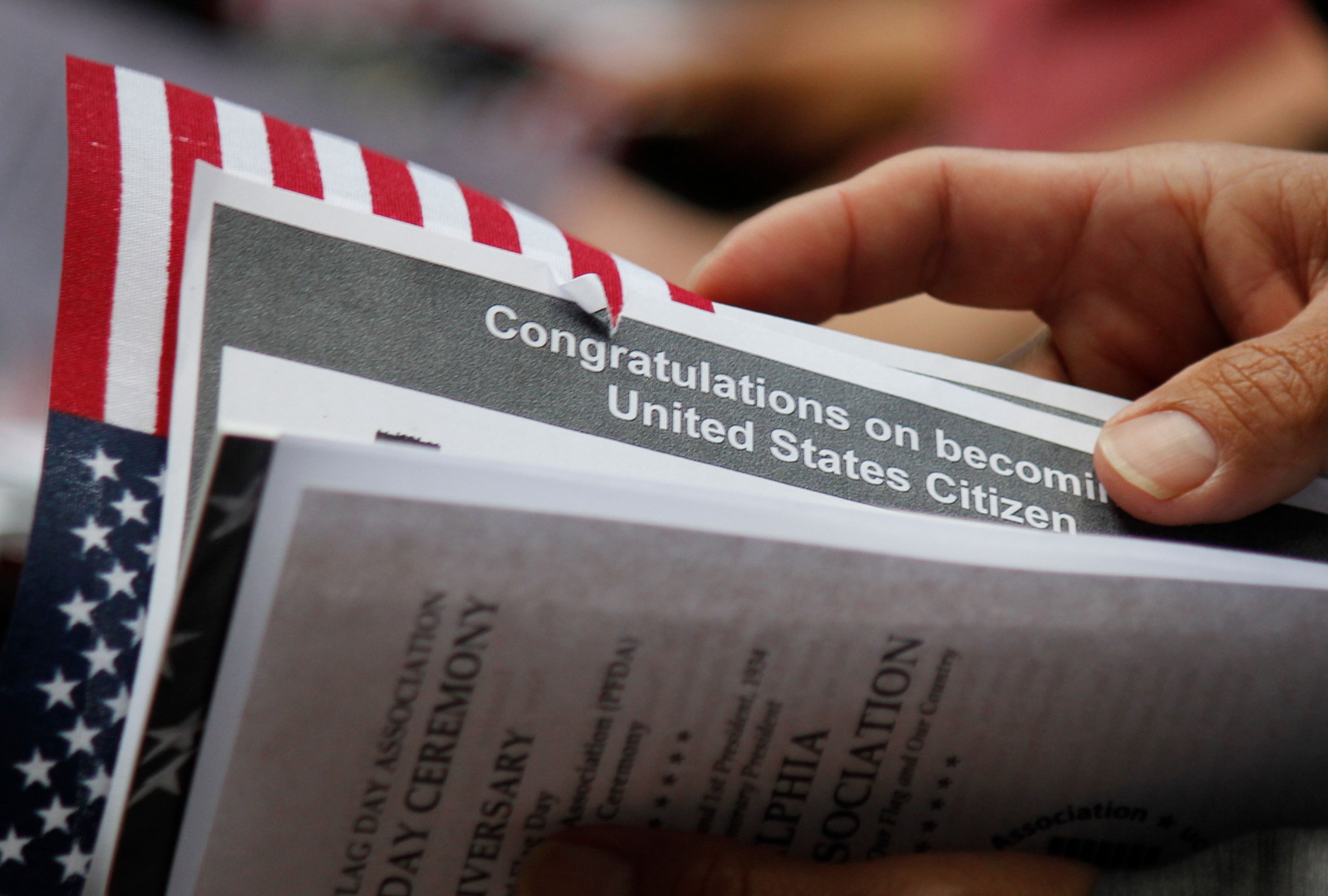 Ceremonia en donde se da la bienvenida a nuevos ciudadanos de Estados Unidos. (Foto: JanaShea/iStock)