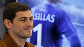 Buenas noticias: Iker Casillas pasó la primera noche en el hospital acompañado por sus familiares
