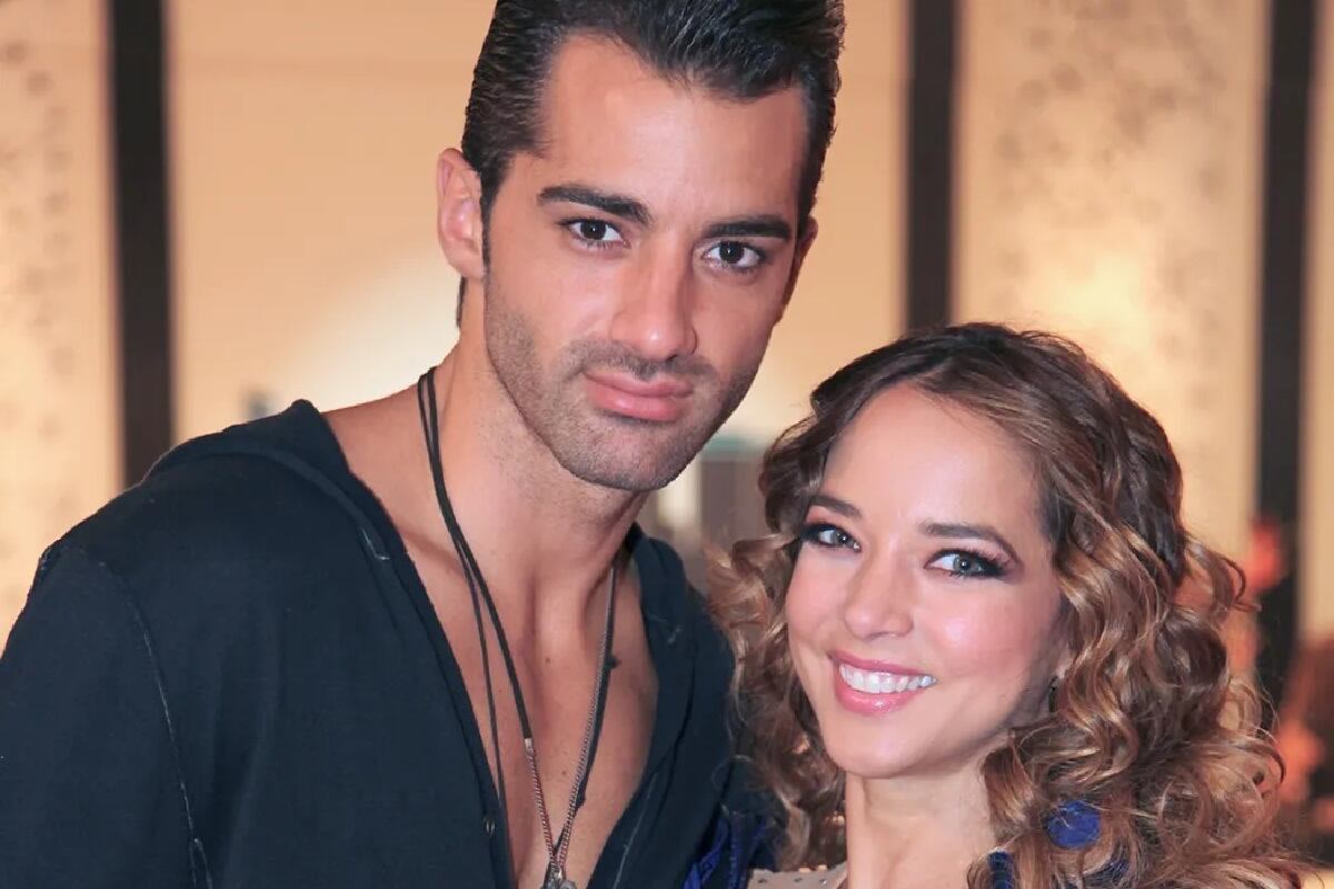 Adamari López y Toni Costa fueron novios por más de 10 años (Foto: Linea de Tiempo / Facebook)