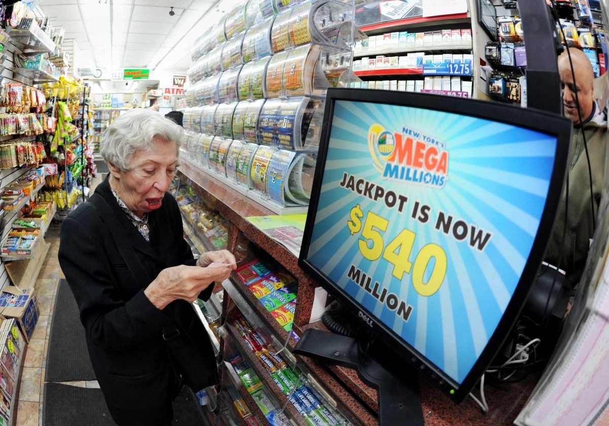 El martes 10 de octubre hubo un nuevo sorteo de Mega Millions (Foto: Mark Ralston / AFP)