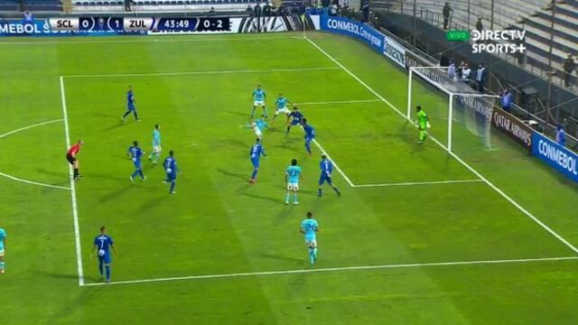 Cristian Ortiz casi marca golazo de 'tijera' en el Sporting Cristal vs. Zulia FC [VIDEO]