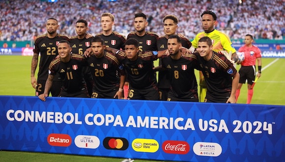Perú perdió 2-0 con Argentina y quedó eliminado de la Copa América. (Foto: AFP)