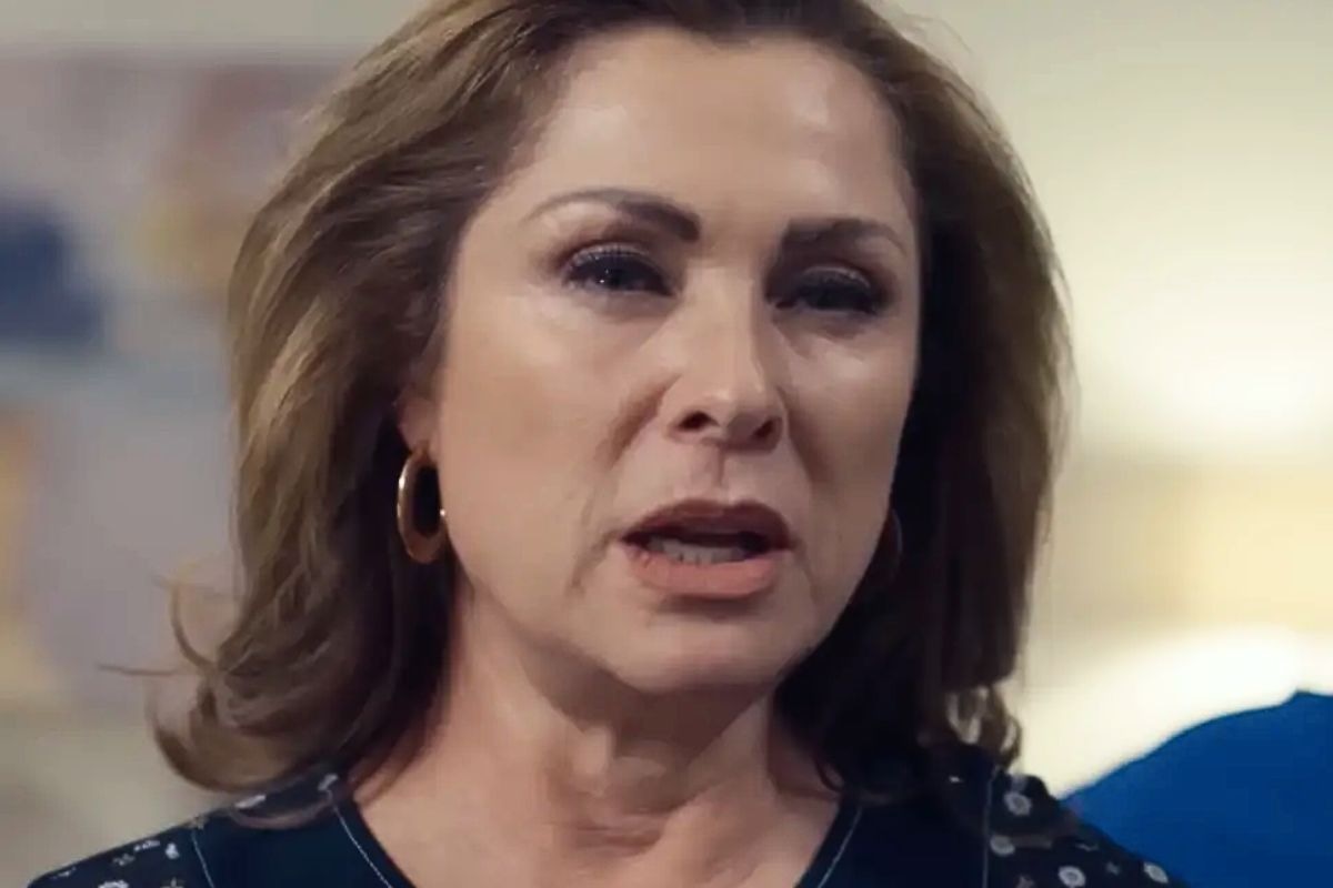 En la exitosa serie de Netflix, "Madre de alquiler", Leticia Calderón brilló en el papel de Nora Huizar, la intrigante y despiadada villana que cautivó a la audiencia (Foto: Netflix)