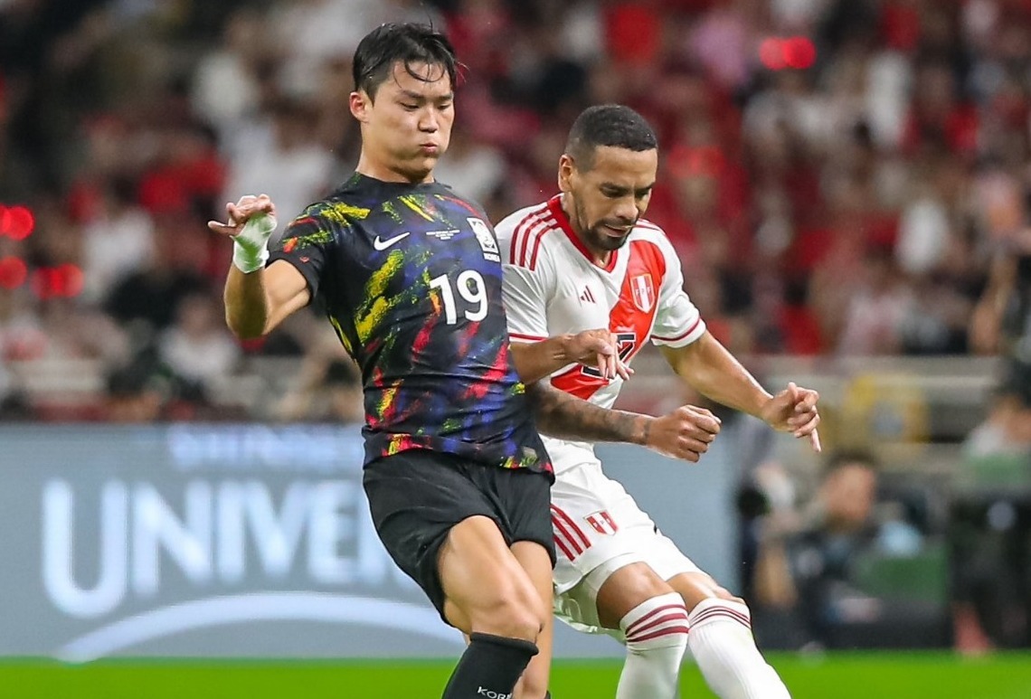 Alexander Callens está jugando en el Girona de LaLiga Santander. (Foto: Selección Peruana)