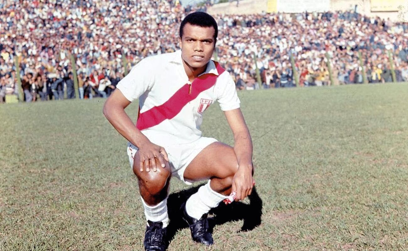 Teófilo Cubillas: Jugó 4 Clasicatorias rumbo al Mundial (Foto: GEC)