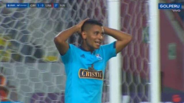 Estaba solo: Cristian Palacios se perdió un gol cantado ante Universitario [VIDEO]