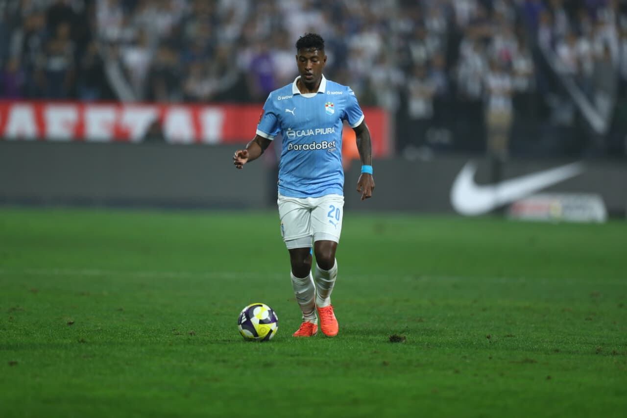 Miguel Araujo fue la figura en el empate entre Alianza Lima y Sporting Cristal por el Torneo Clausura de la Liga 1 Te Apuesto. (Foto: GEC)