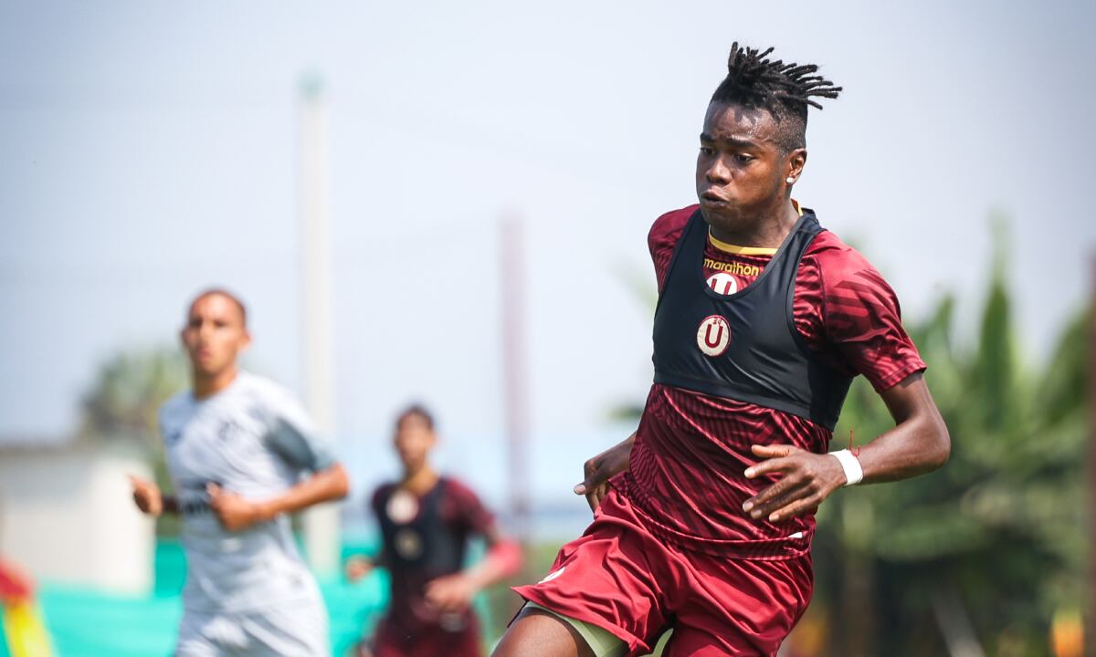 Segundo Portocarrero también jugó en el amistoso contra Deportivo Municipal. (Foto: Universitario)