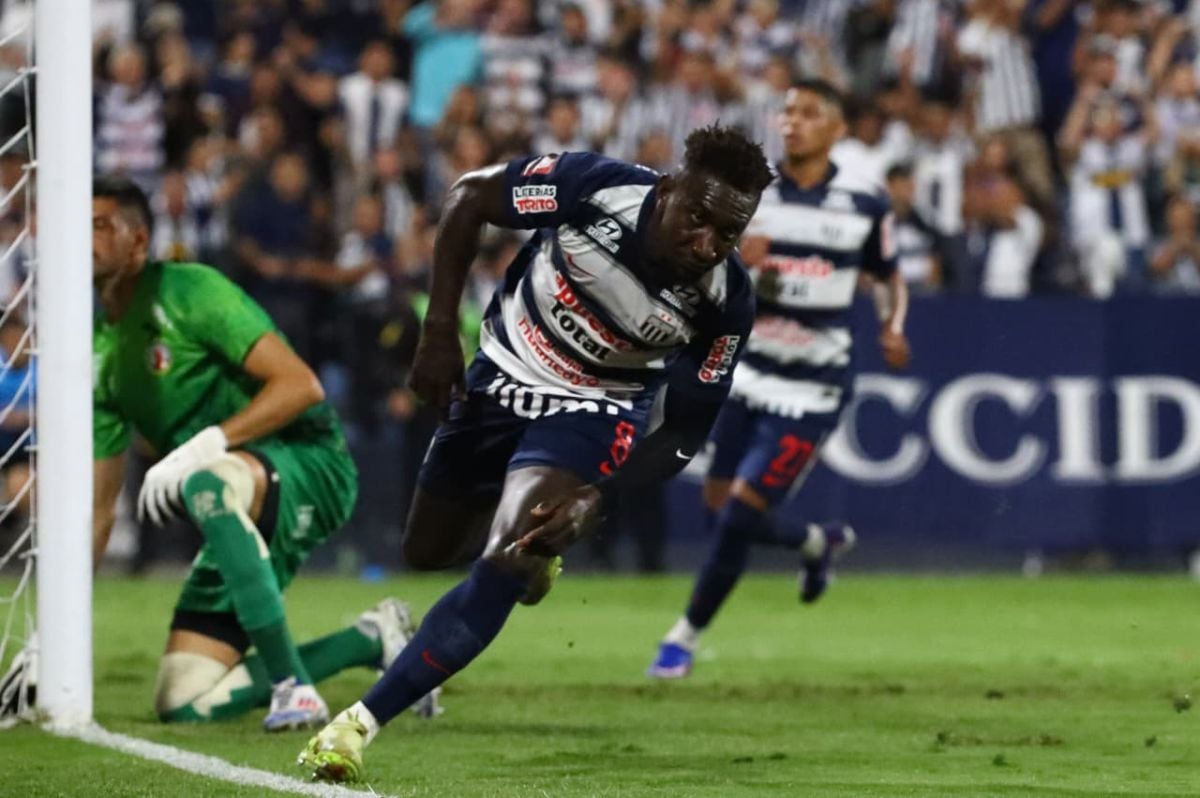 Eryc Castillo tiene contrato con Alianza Lima hasta finales del 2028. (Foto: GEC)