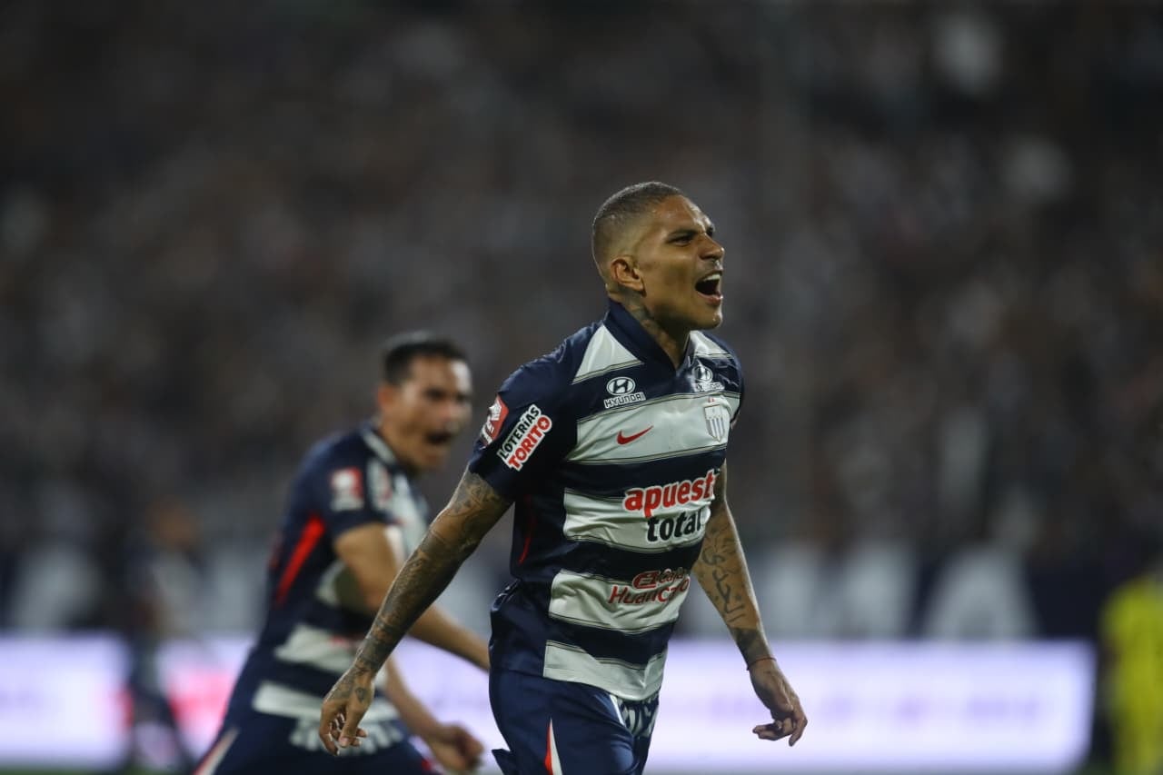 Paolo Guerrero se consolida como el '9' titular de Alianza Lima. (Foto: Grupo El Comercio)