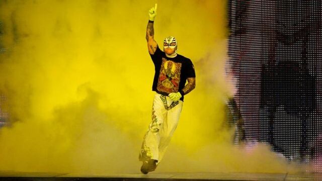 ¿Todo quedó listo? Rey Mysterio ya habría firmado contrato con WWE por dos años