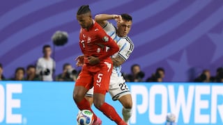 ¡Explotó Akanji! Defensor de Suiza cargó contra el arbitraje tras caer ante Argentina