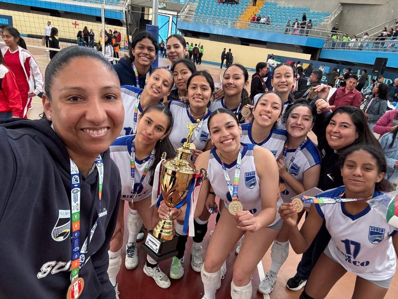 voley femenino surco