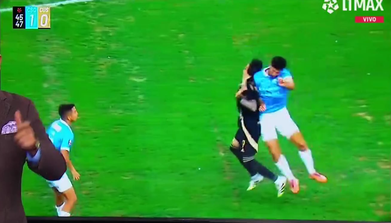 La falta que Rafael Lutiger cometió y con la que pudo haberse ganado su segunda amarilla. (Foto: Captura L1 Max)