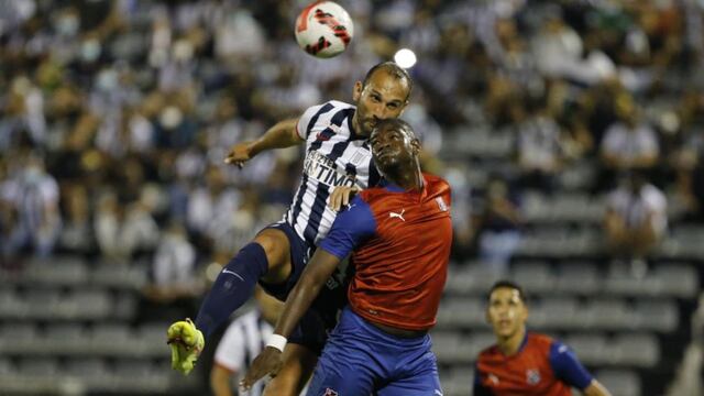 ¡Alegría en La Victoria! Alianza Lima venció 1-0 a DIM de Colombia, en la ‘Noche Blanquiazul’