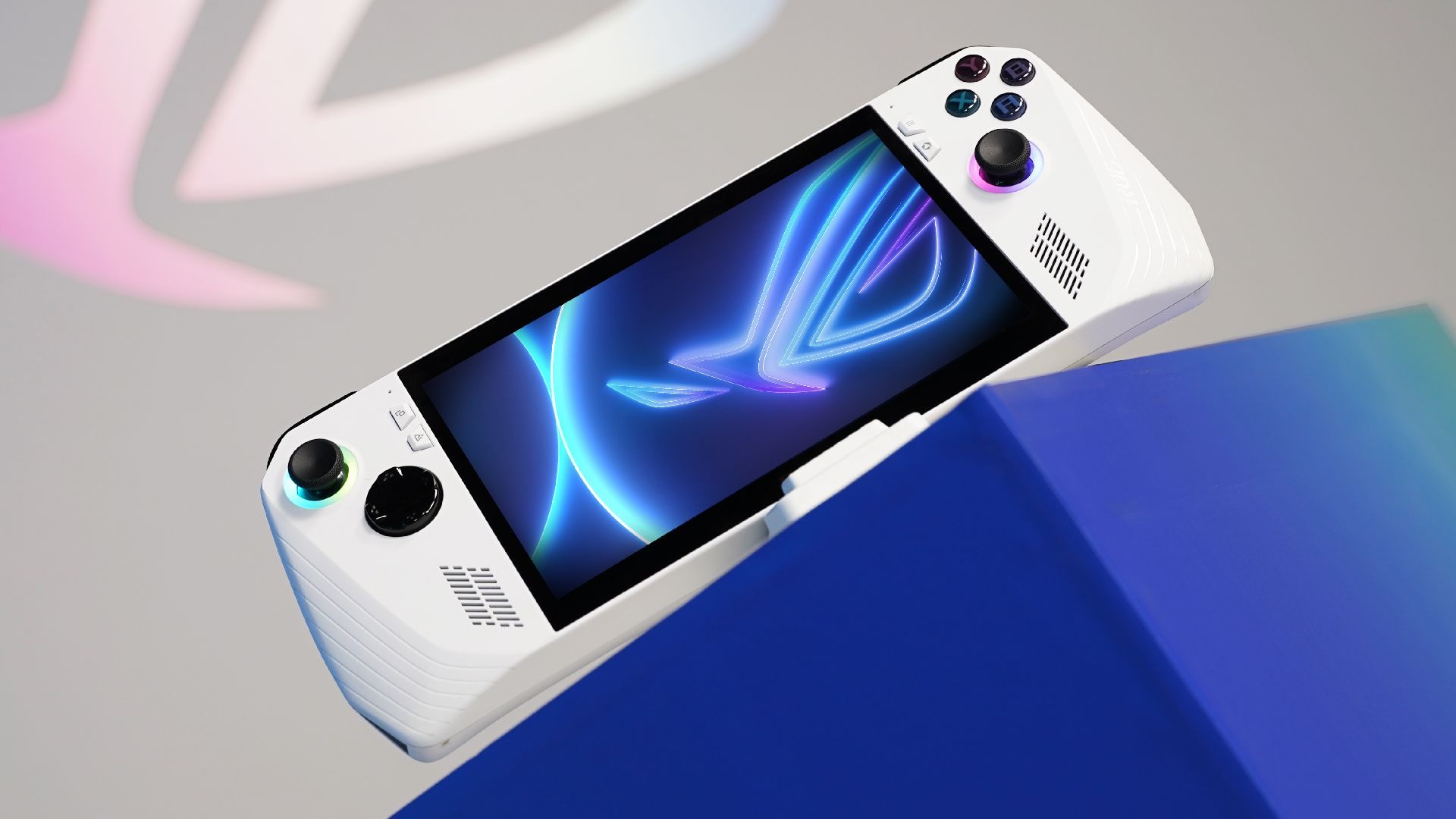 Hemos puesto a prueba el dispositivo con Fortnite y CS: GO (Difusión)