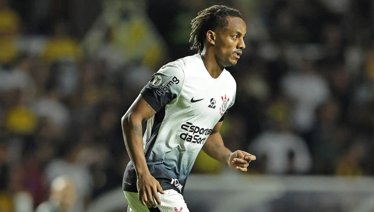 André Carrillo llegó al Corinthians tras su paso por el fútbol árabe. (Foto: Getty Images)
