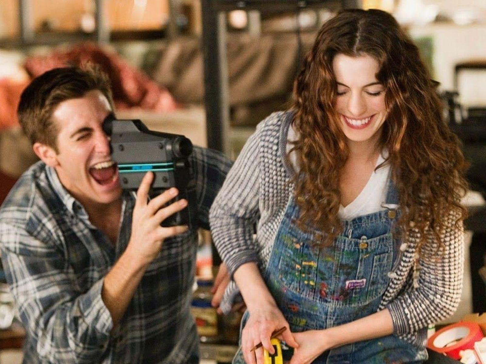 Jake Gyllenhaal y Anne Hathaway es una escena del encantador largometraje (Foto: Fox 2000 Pictures)