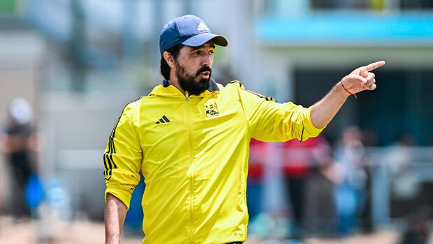 Jorge Cazulo fue campeón como jugador y entrenador de la reserva de Sporting Cristal. (Foto: @ClubSCristal)