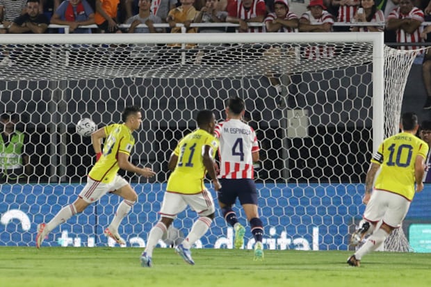 Colombia venció a Paraguay en Asunción la última vez que se vieron las caras por un partido oficial. (Foto: Getty Images)