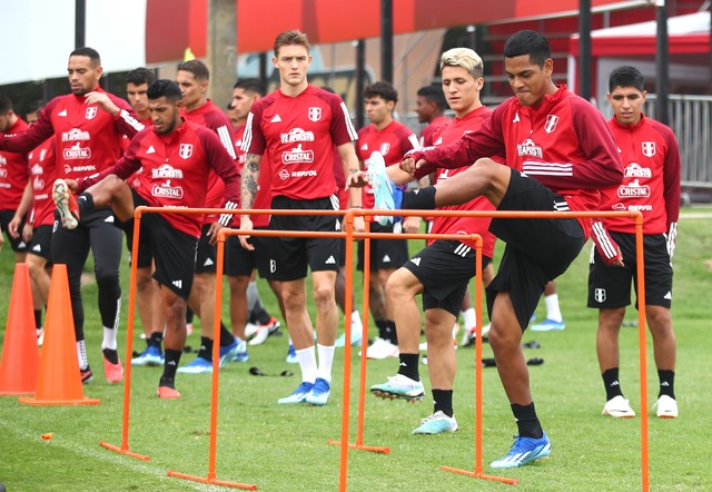 Las mejores postales del entrenamiento de Perú pensando en Eliminatorias. (Foto: FPF)