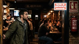 La psicología dice que entrar a un ambiente desconocido y analizarlo refleja una necesidad de seguridad y precaución
