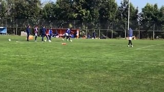 Jugadores de Sporting Cristal entrenaron en Chile con los ojos vendados [VIDEO]