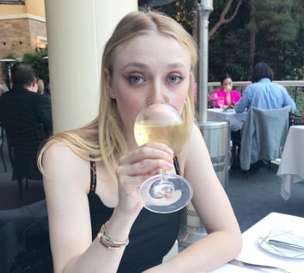 Ha recibido varios premios a lo largo de su carrera, incluyendo el Premio Saturn y el Premio del Sindicato de Actores (Foto: Dakota Fanning / Instagram)