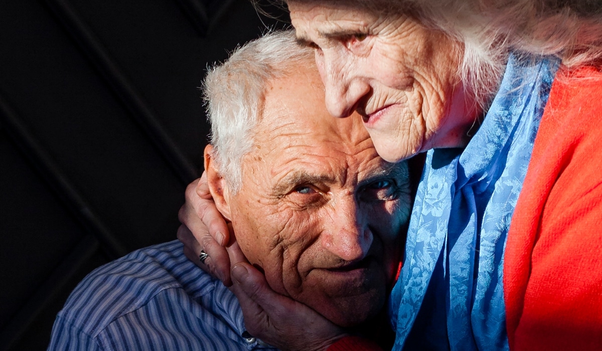 Revisa la Pensión Bienestar Adultos Mayores 2023: fechas de cobros y cómo ser beneficiario. (Foto: Freepik).