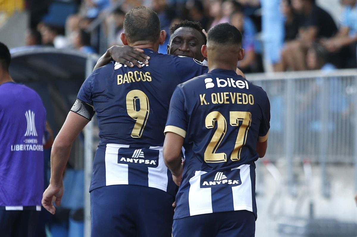 Alianza Lima vs. Deportes Iquique por la Fase 3 de la Copa Libertadores 2025. (Foto. AFP)