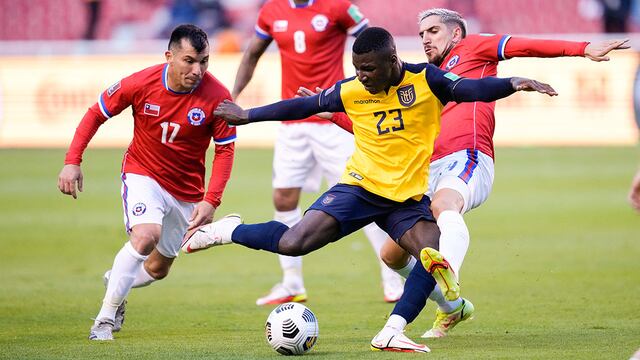 Con uno menos, Ecuador empató sin goles ante Chile en Quito por las Eliminatorias 2022