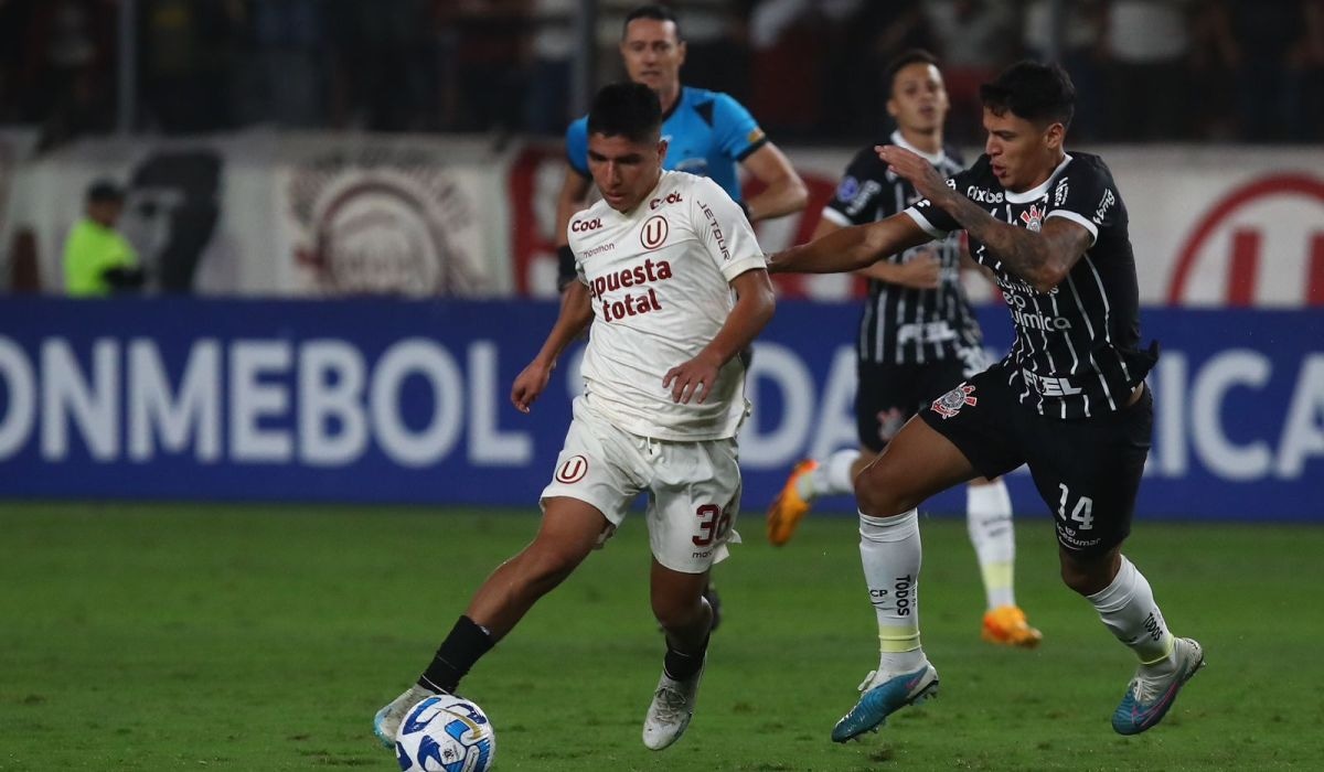 Piero Quispe fue uno de los más destacados de Universitario ante Corinthians. (Foto: Leonardo Fernández / @photo.gec)
