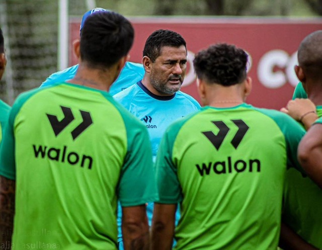 Jorge Espejo cayó como entrenador de Alianza Atlético.