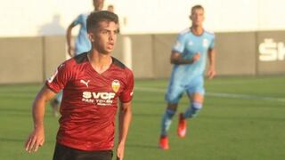 Un peruano triunfa en el exterior: Alessandro Burlamaqui salió campeón con Valencia Mestalla